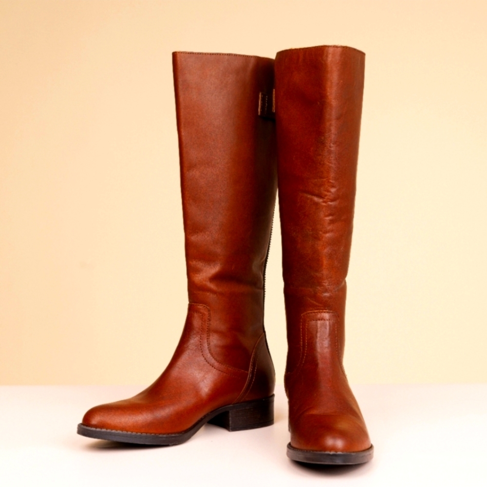 Steve Madden journal boot size 10m